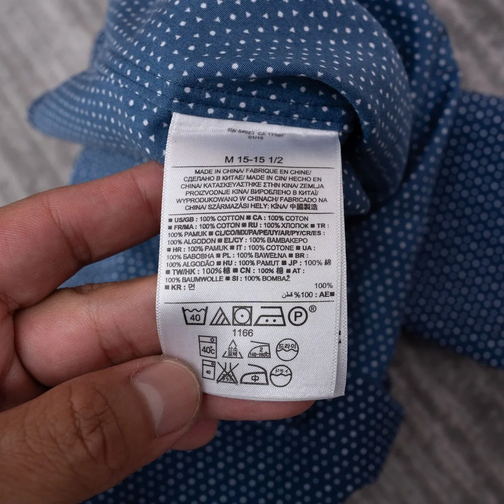 Banana Republic Button Up Shirt Mens M Blue Excellent Non-Iron Slim Fit Dot